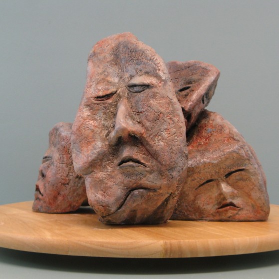Sleep like a rock (Sleepy).
Made of clay.There is an option to cast in Bronze. 8 H by 34 perimeter inch.